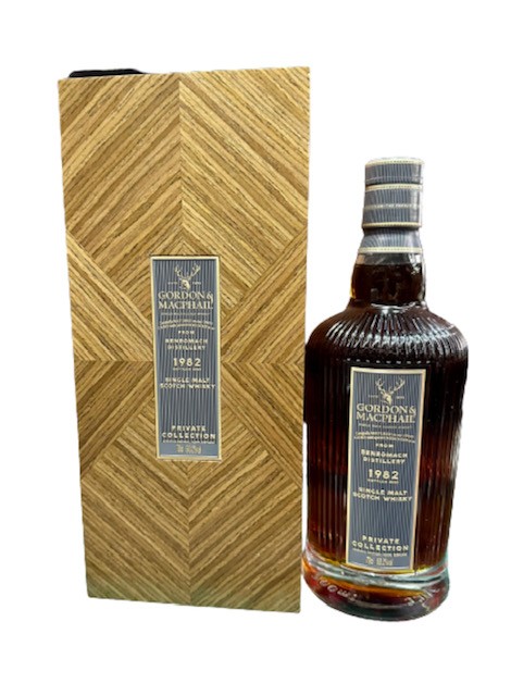 Gordon & MacPhail高登麥克菲爾百樂門1982 39年3024411桶 700ml 60.2%